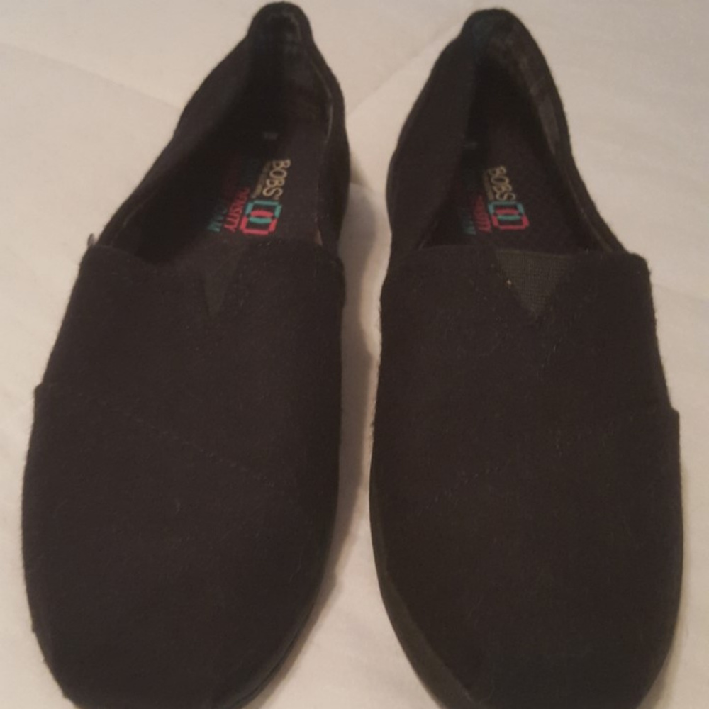 Skechers BOB'S size 8M